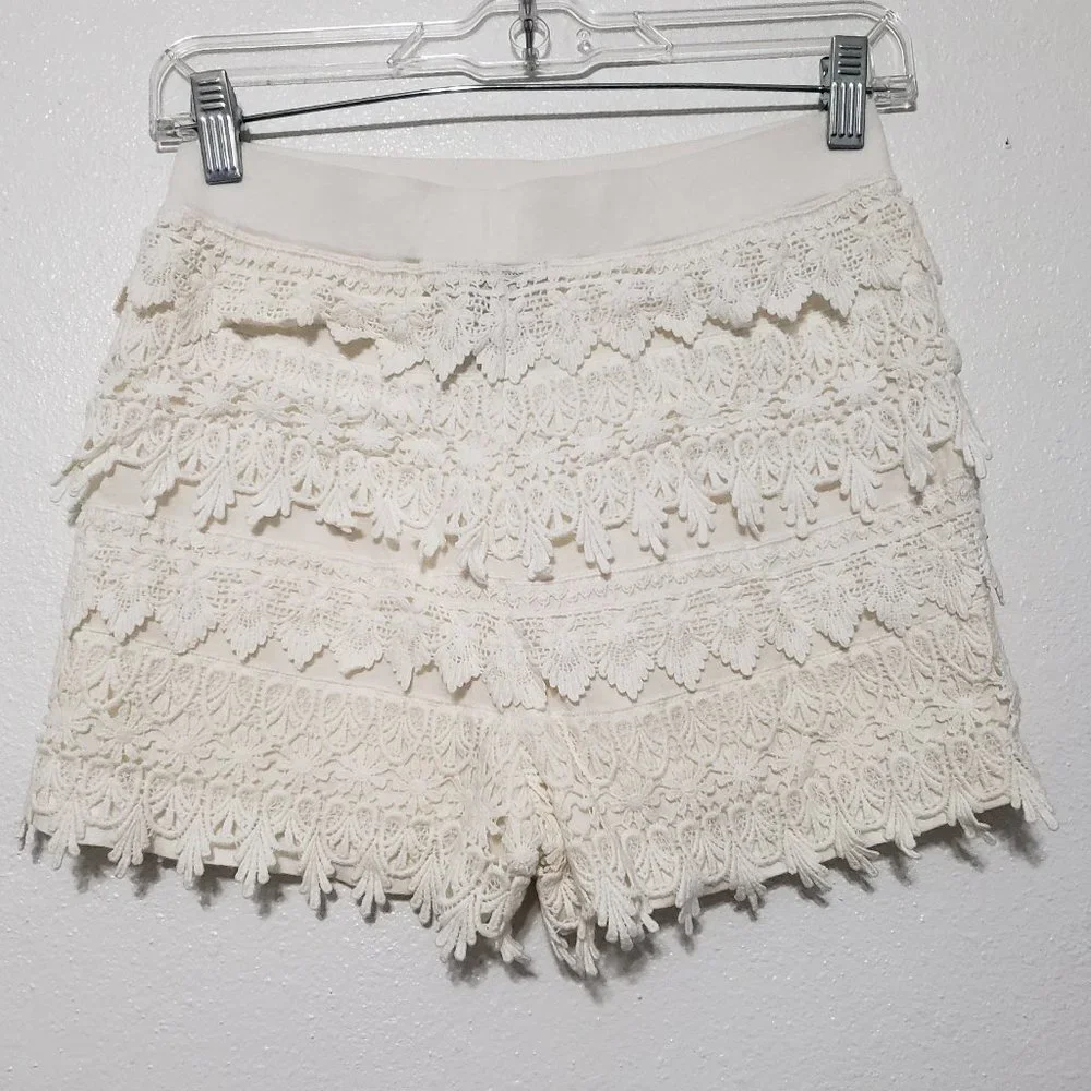 Express Short - Picture 5 of 9